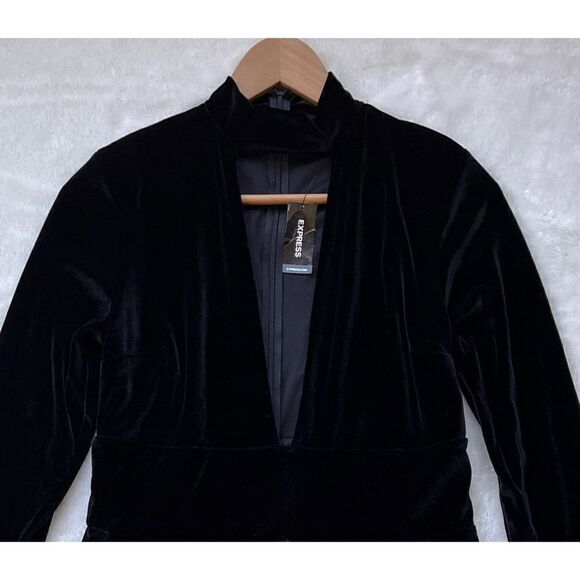 NWT Express Velvet Mock Neck Choker Cut Out Plunge Long Sleeve Romper, Medium - Picture 11 of 14